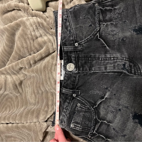 One Teaspoon high waisted Bandit jean shorts - Picture 7 of 7